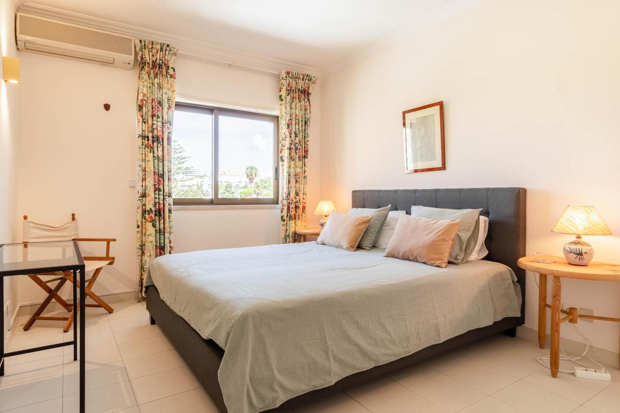 Central Cascais Apartment With Private Parking Zewnętrze zdjęcie